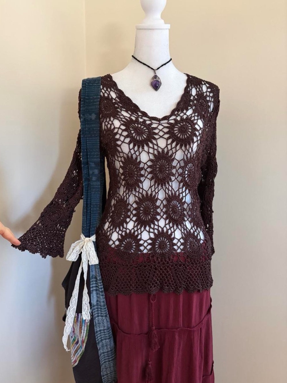 Vintage 90s Y2K brown crochet lace floral top boho witch whimsygoth whimsigoth S